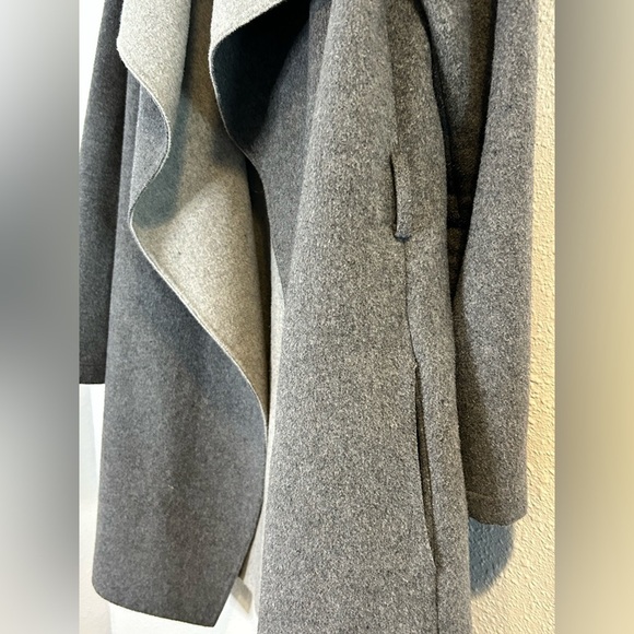 Abercrombie & Fitch Two-Tone Gray Coat Size Small - Picture 3 of 7